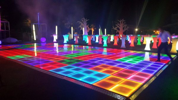 LED Bistro Masa