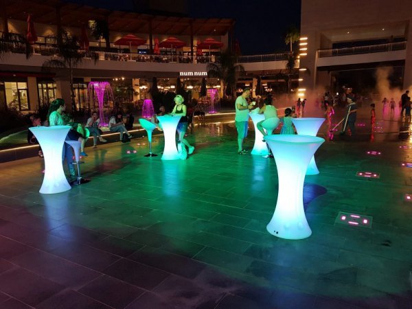 Işıklı Bistro Masa