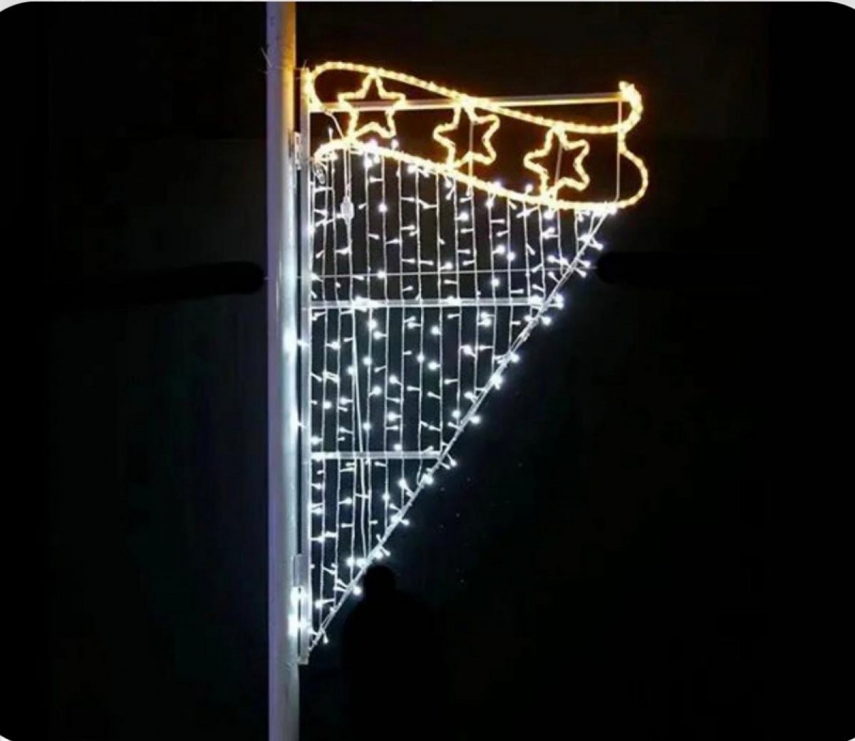 Cadde Yılbaşı Süslemeleri