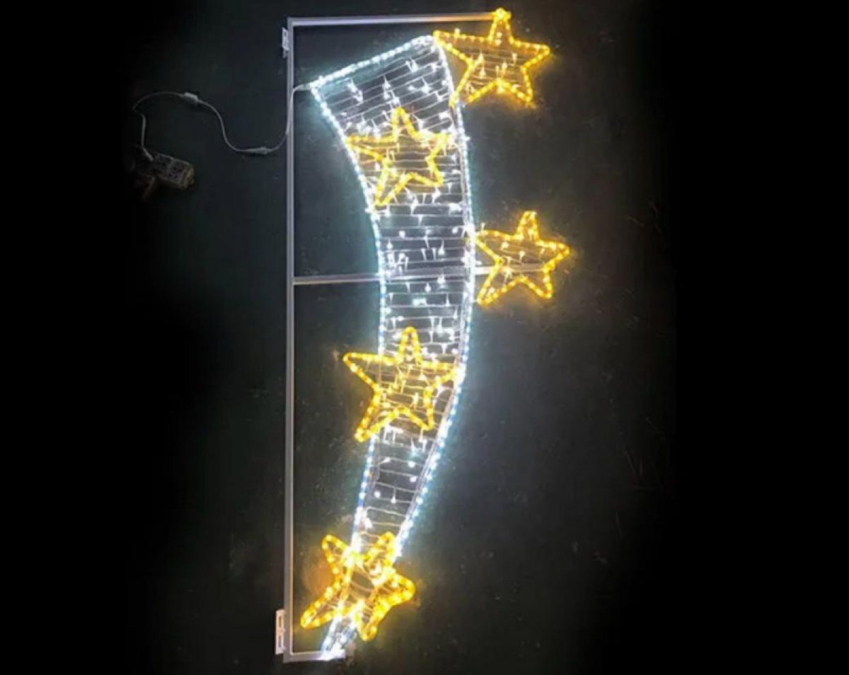 Cadde Yılbaşı Süslemeleri